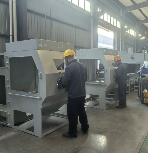 漯河喷砂机砂料选择攻略 适配不同工件